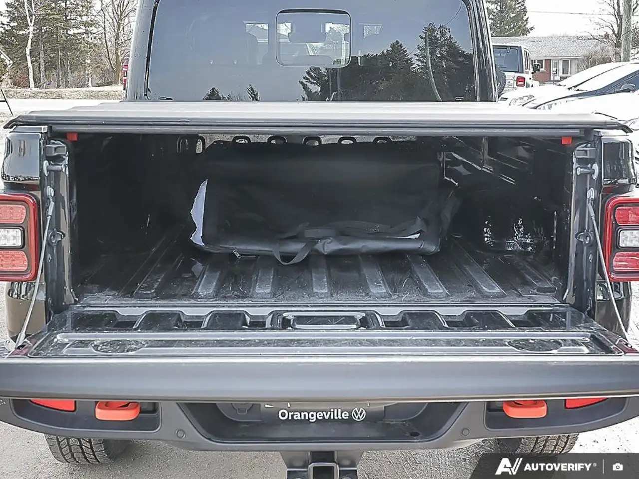 Jeep Gladiator снимка Jeep Gladiator