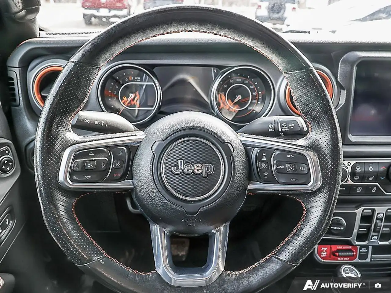 Jeep Gladiator снимка Jeep Gladiator