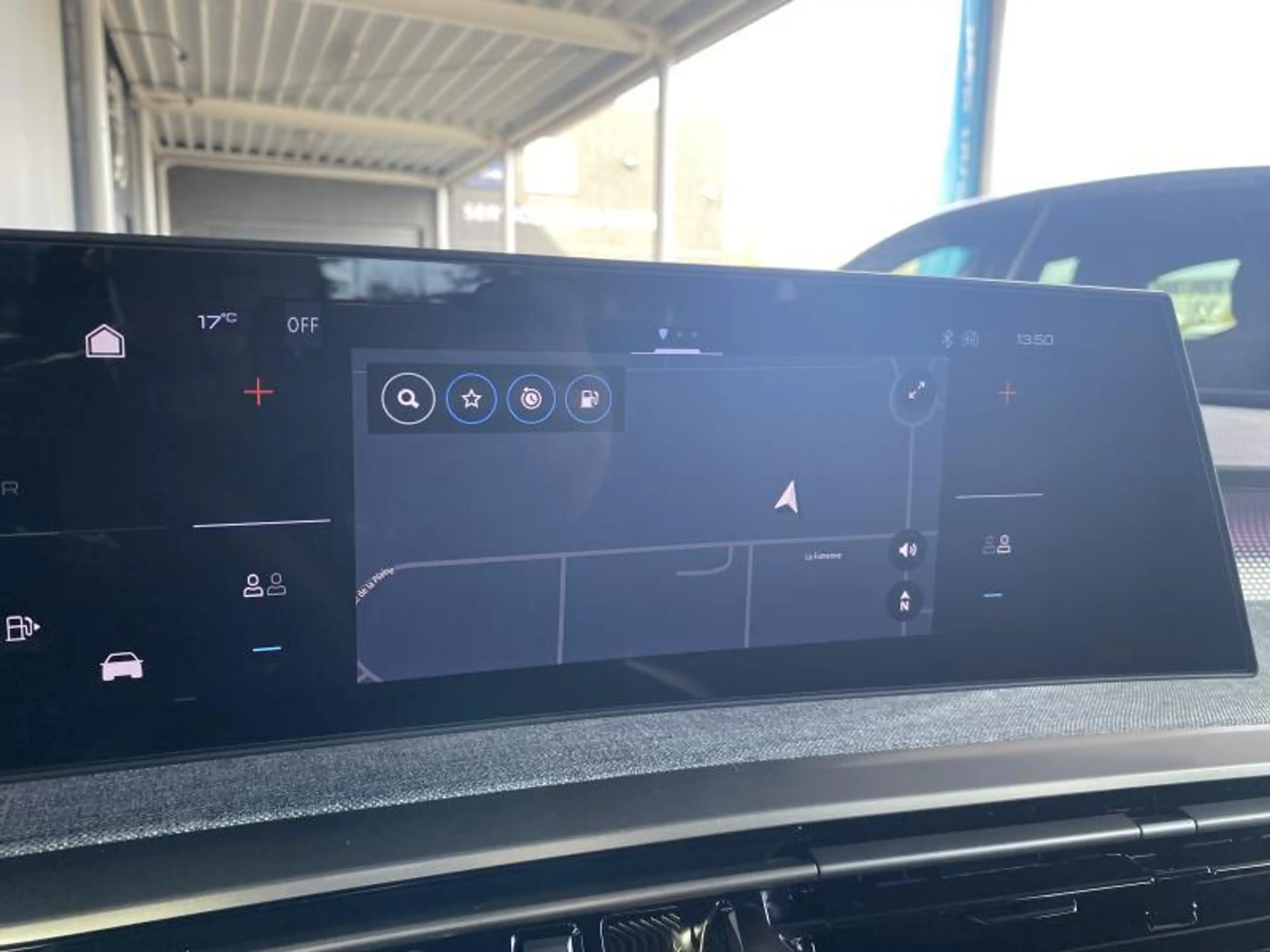 Peugeot 5008 GT / MHEV / E-DSC6 — photo 12