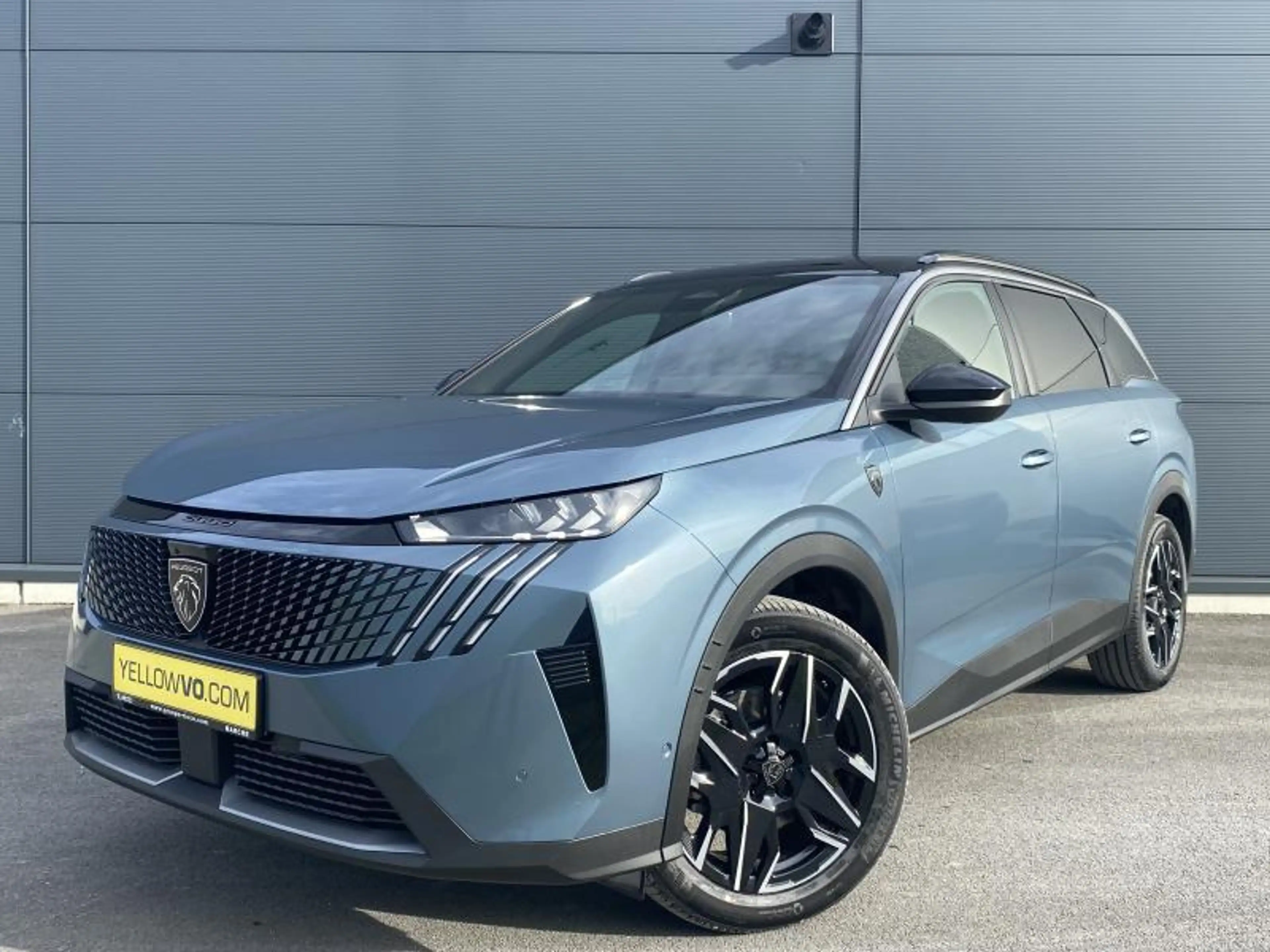 Peugeot 5008 GT / MHEV / E-DSC6 — photo 3