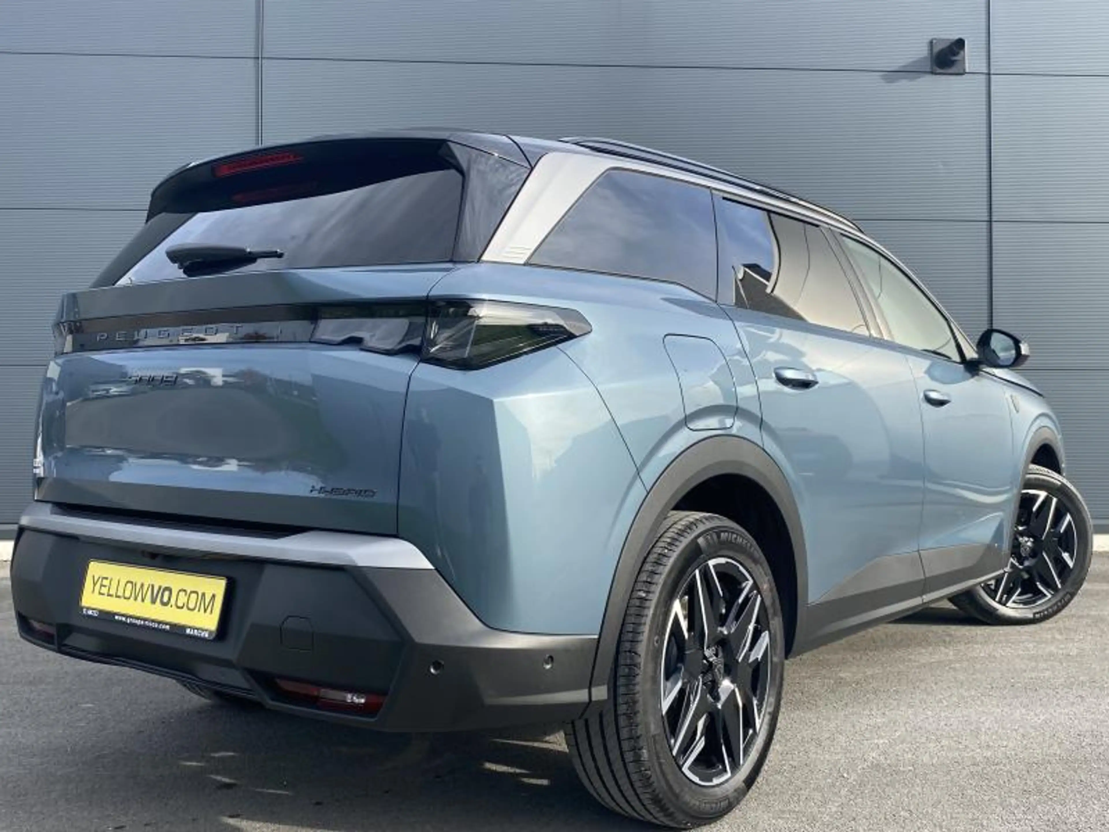 Peugeot 5008 GT / MHEV / E-DSC6 — photo 4