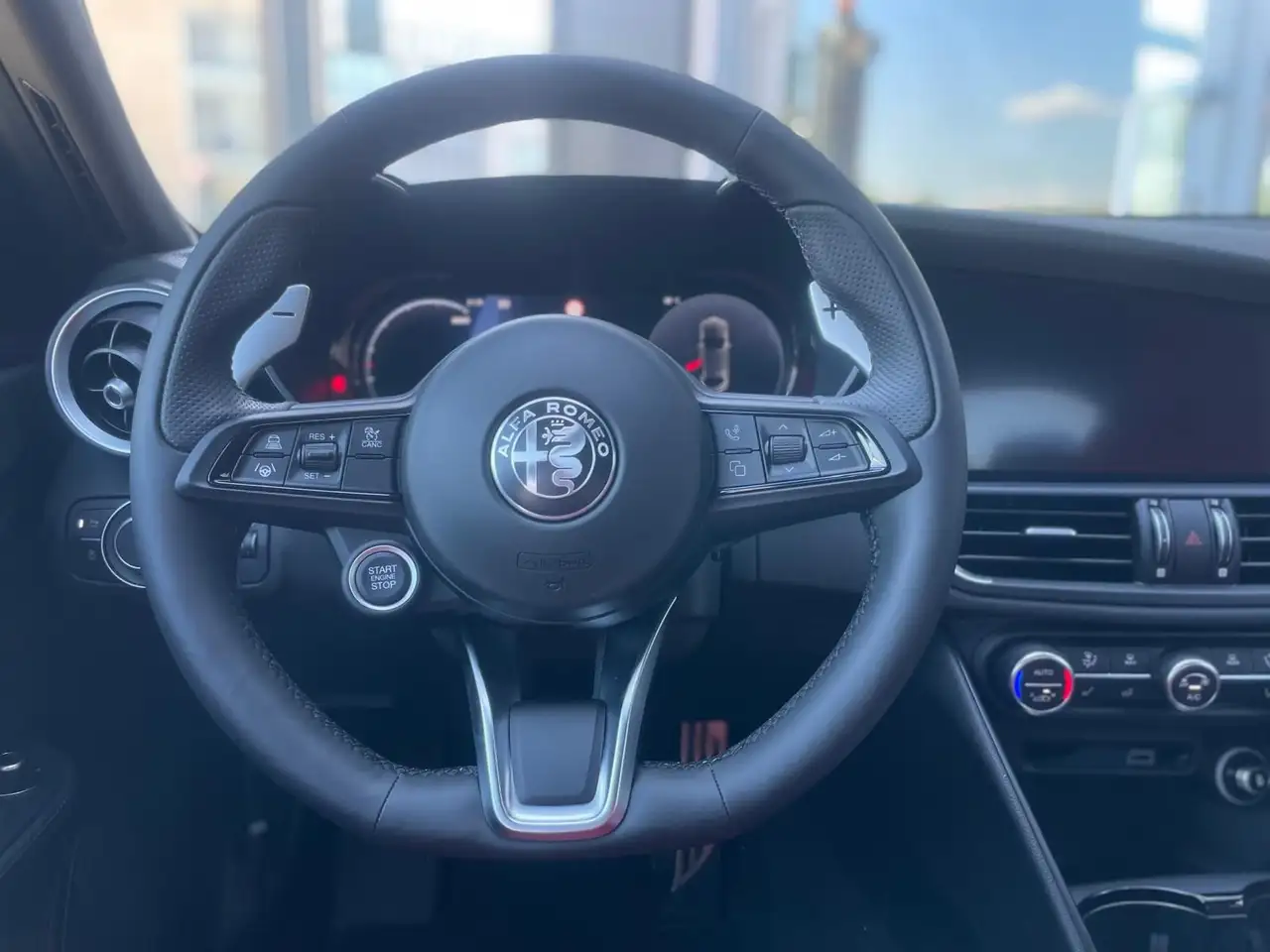 Alfa Romeo Giulia 2026 — фото 10