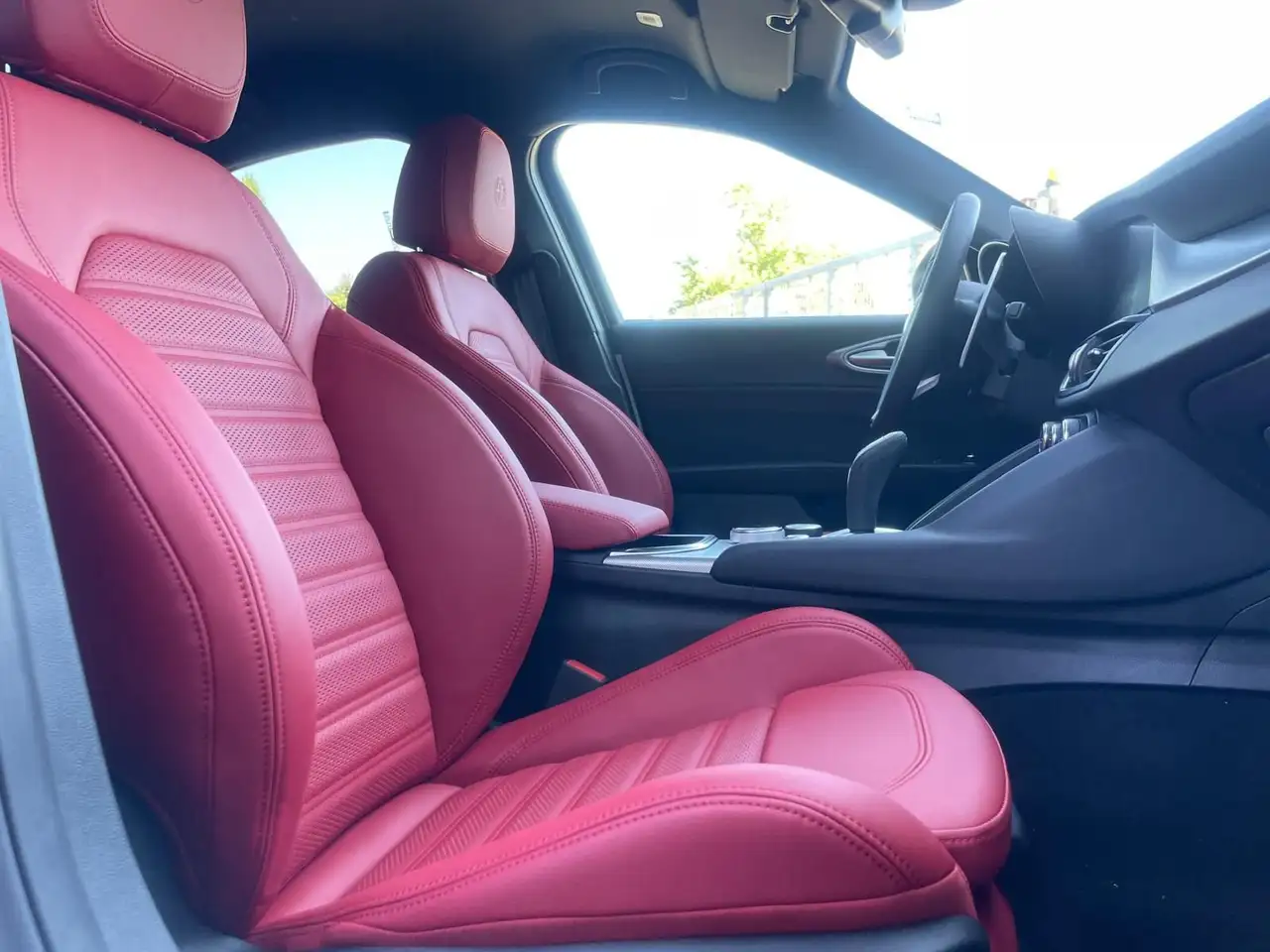 Alfa Romeo Giulia 2026 — фото 13