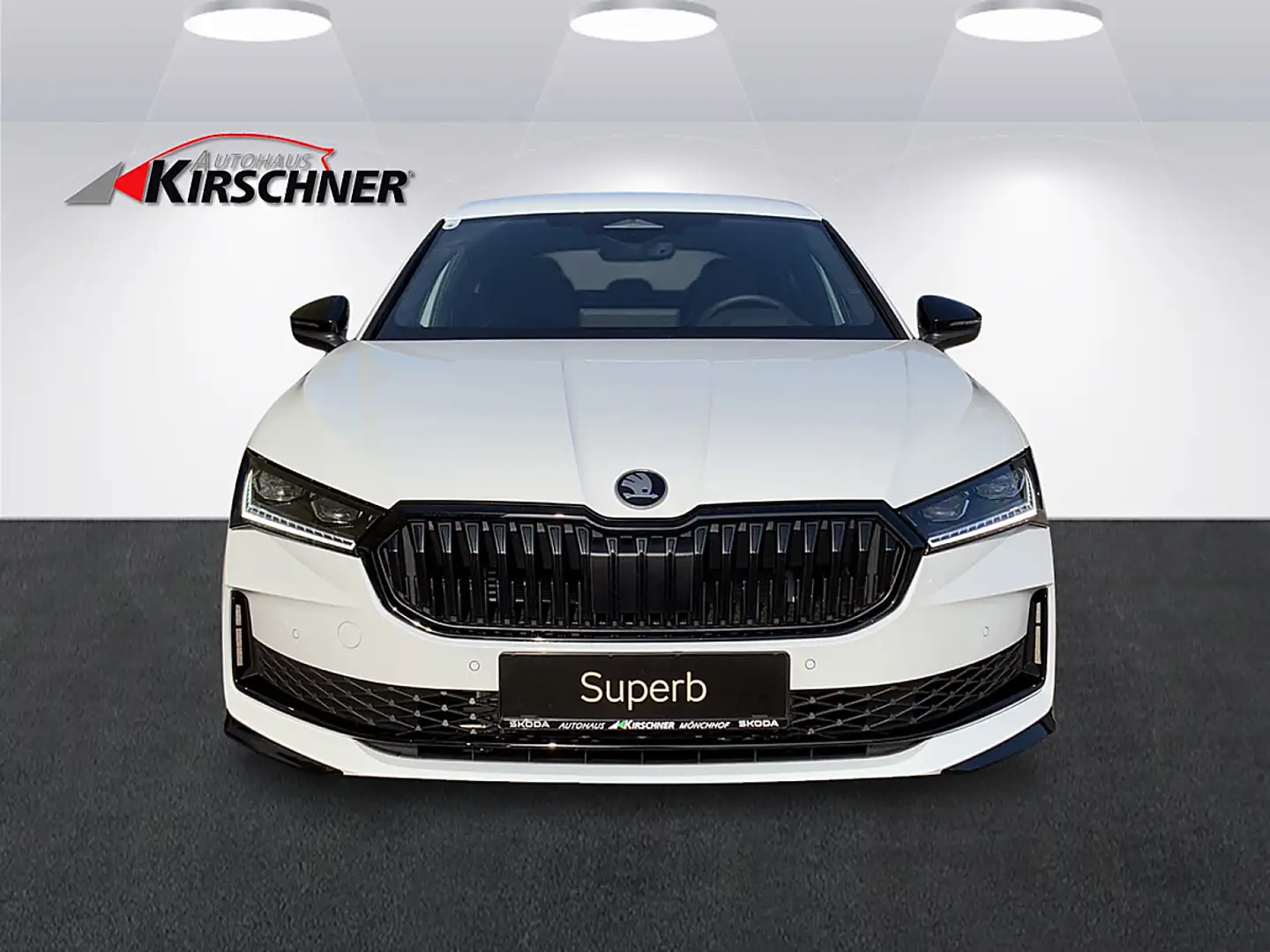 Skoda Superb 2,0 TSI Sportline 4x4 DSG Weiß - 2