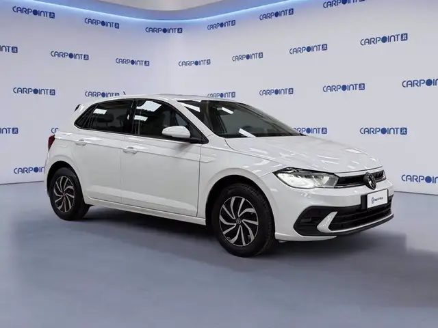 Volkswagen Polo view 8
