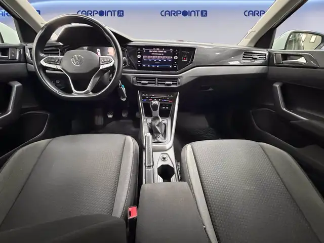 Volkswagen Polo view 11