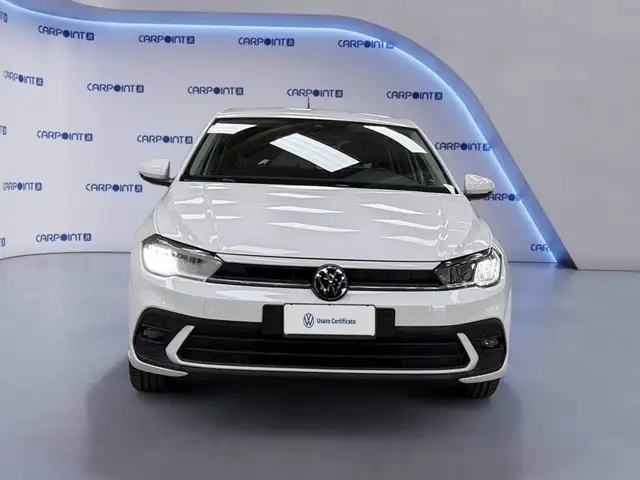 Volkswagen Polo view 9