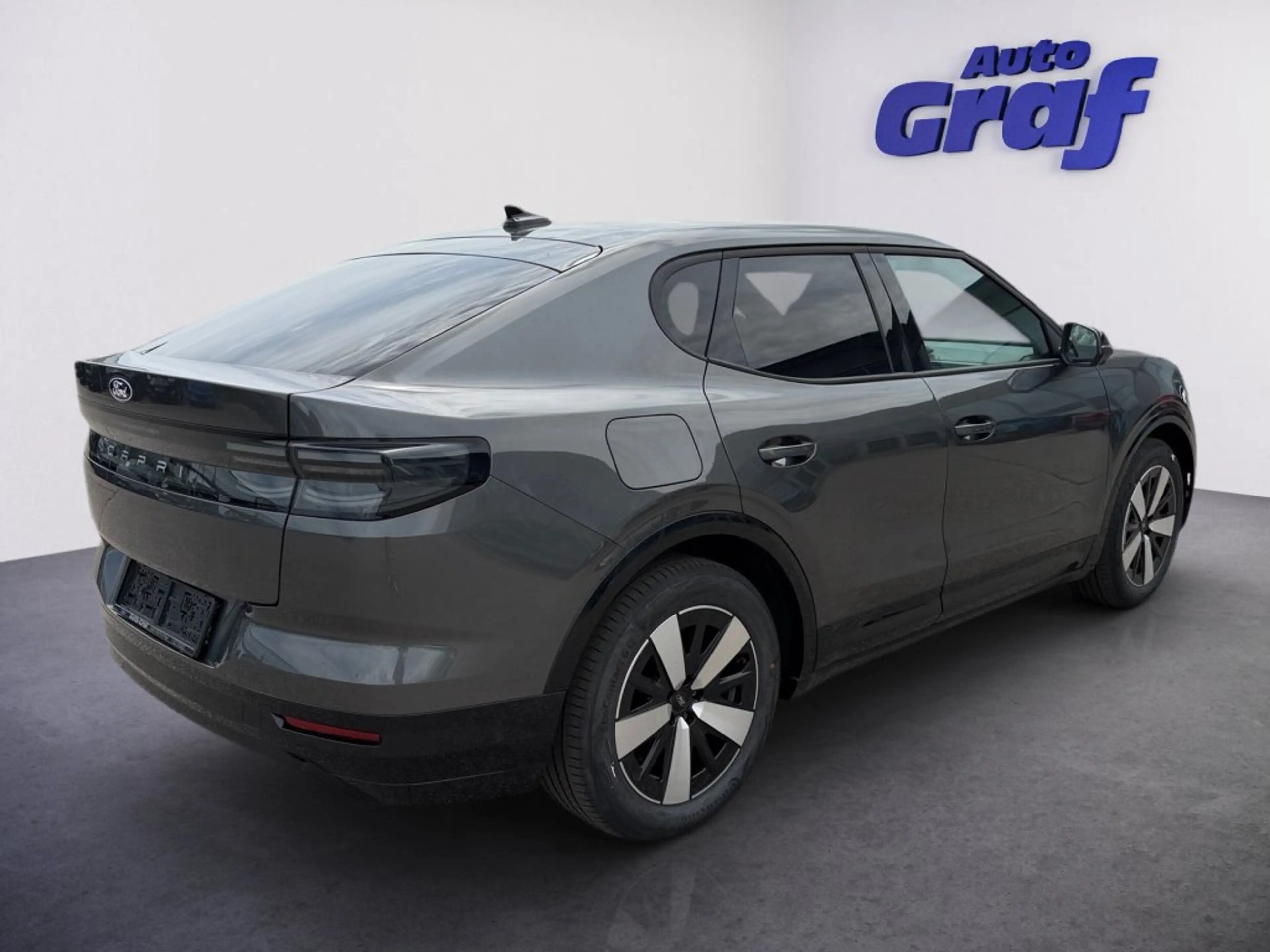 Ford Capri Select 77kWh — photo 4