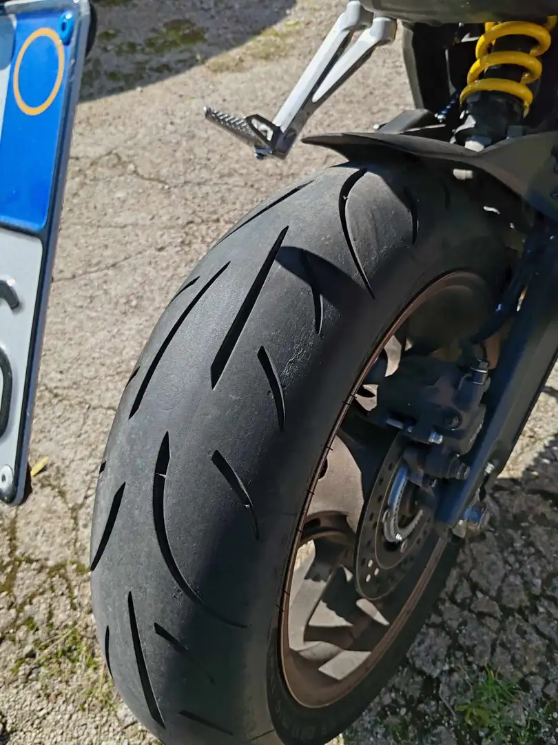Honda CB 650 Gris - 2