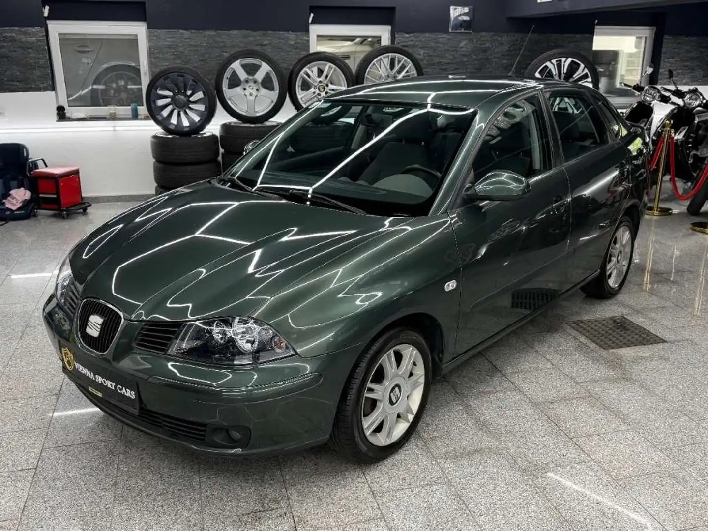 SEAT Cordoba Signo 1,9 TDI PD*Wenig-KM*ÖAMTC Pickerl* Verde - 1