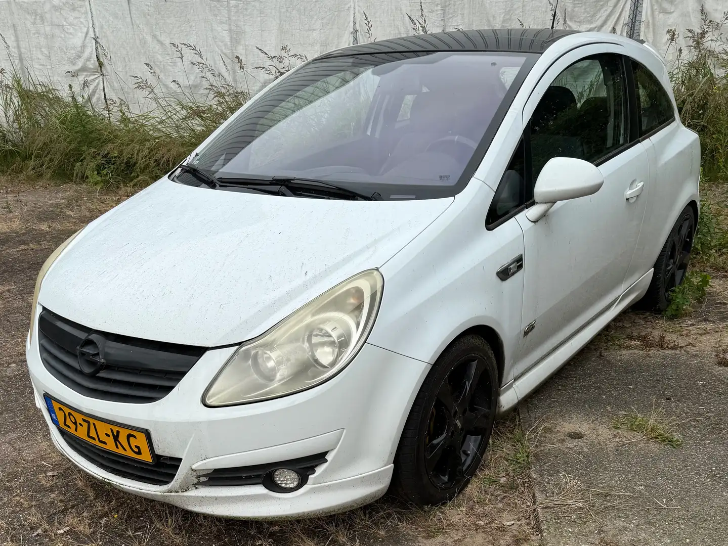 Opel Corsa Corsa 1.4-16V Cosmo Wit - 2
