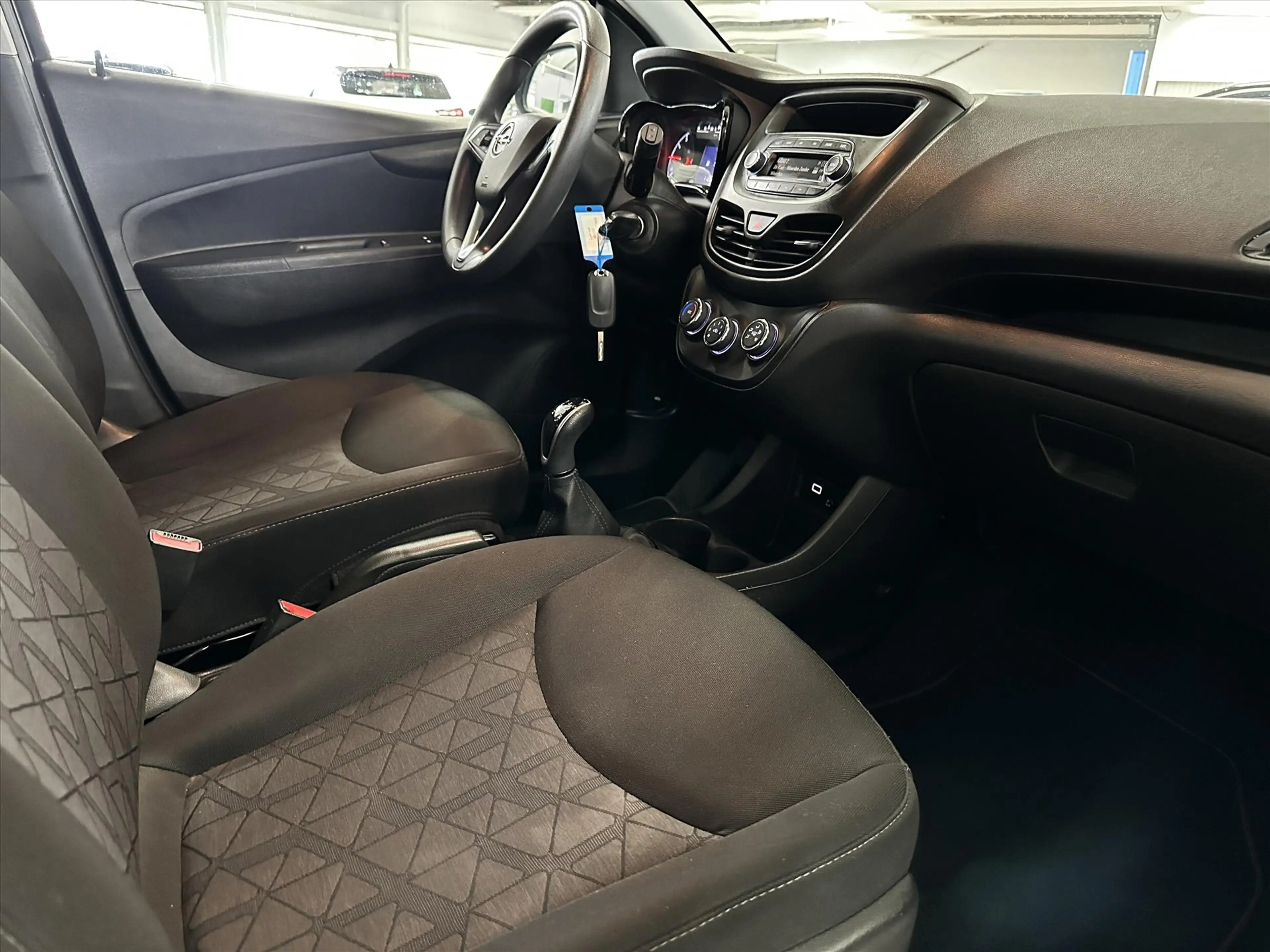 Opel Karl 1.0 ecoFLEX 75pk Edition / Airco / Cruise / BT — photo 7