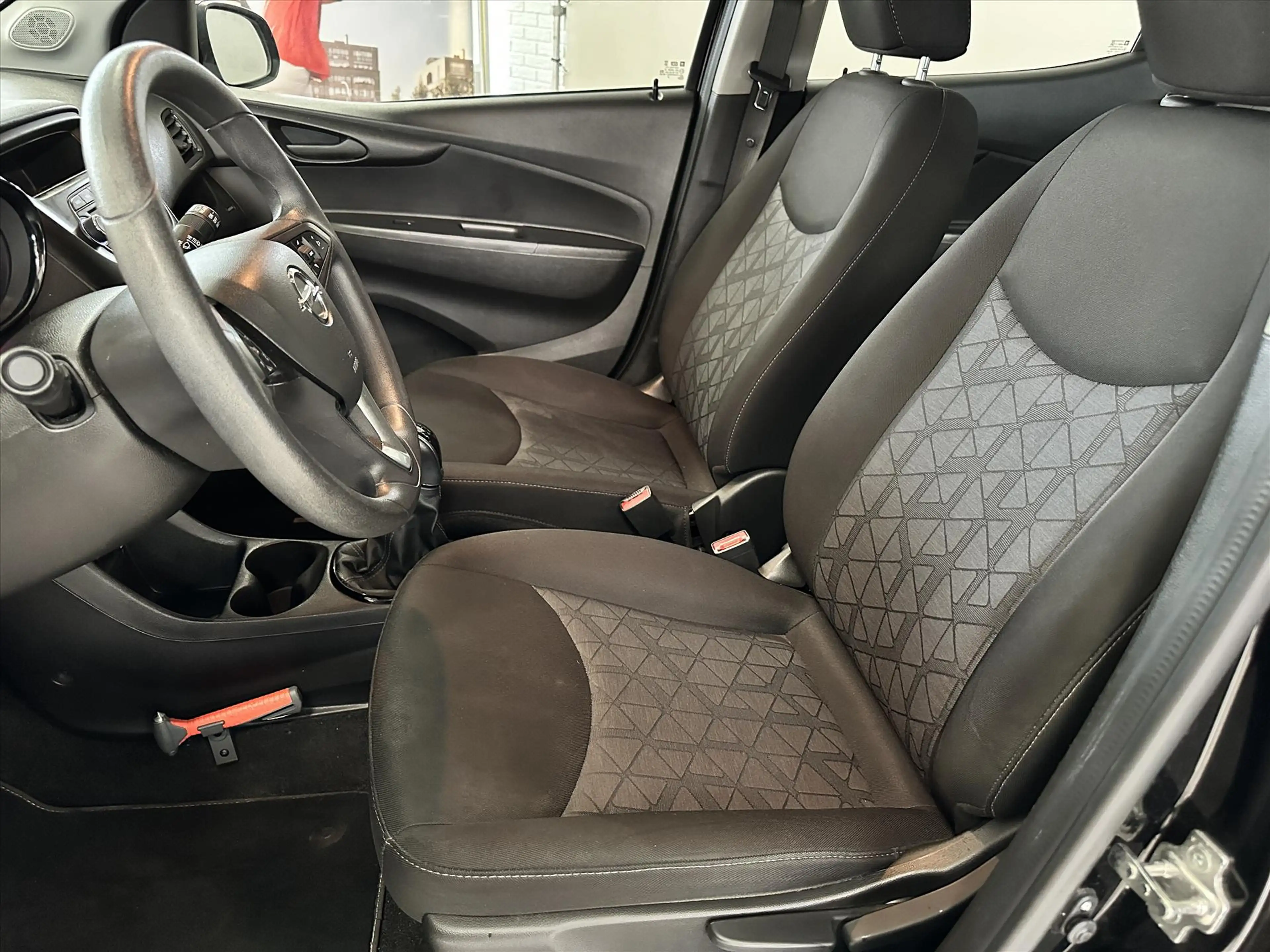 Opel Karl 1.0 ecoFLEX 75pk Edition / Airco / Cruise / BT — photo 4