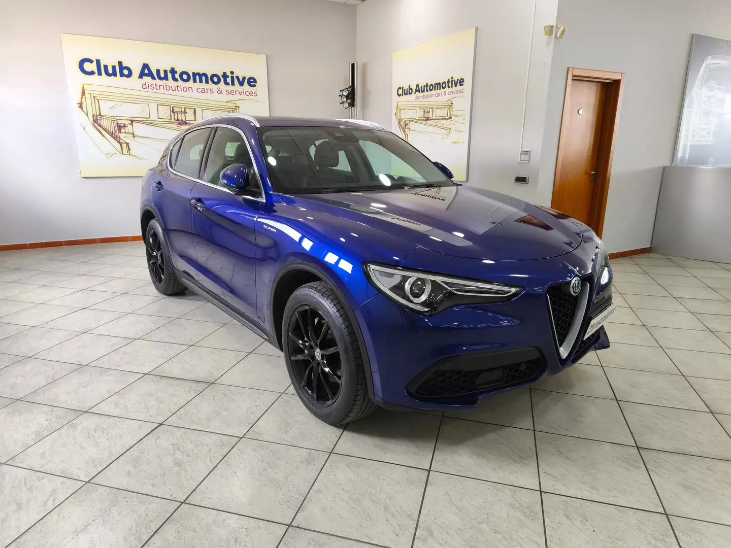 Alfa Romeo Stelvio Stelvio 2.2 t Executive Q4 190cv auto Blauw - 1