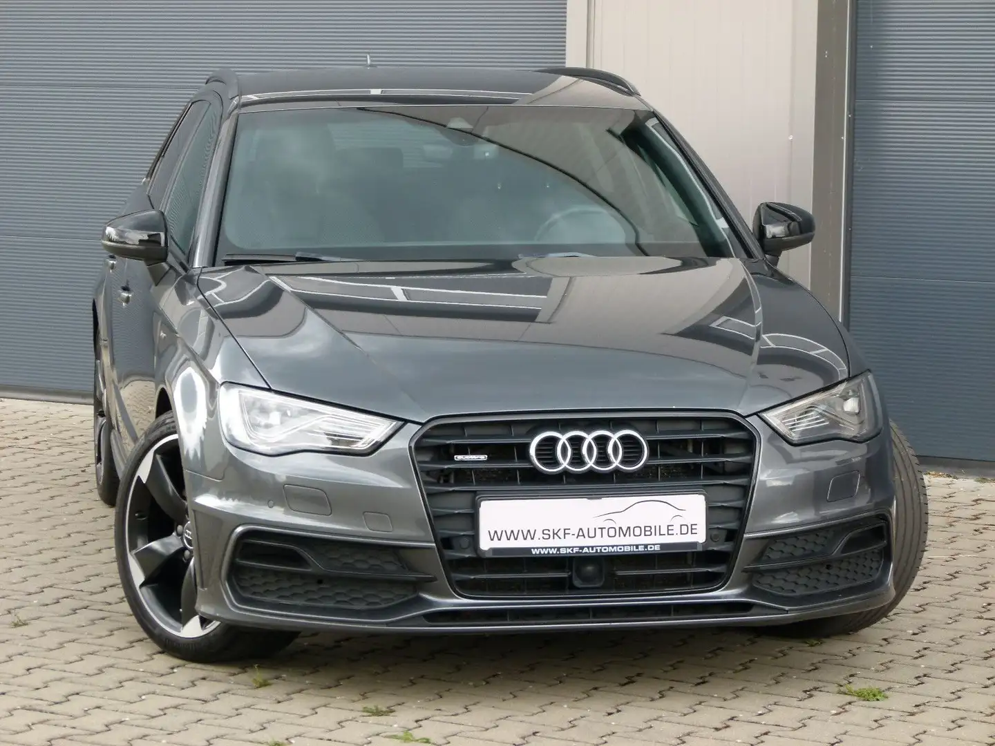 Audi A3 Sportb S-line Sportpaket quattro ACC Navi LED Grau - 2