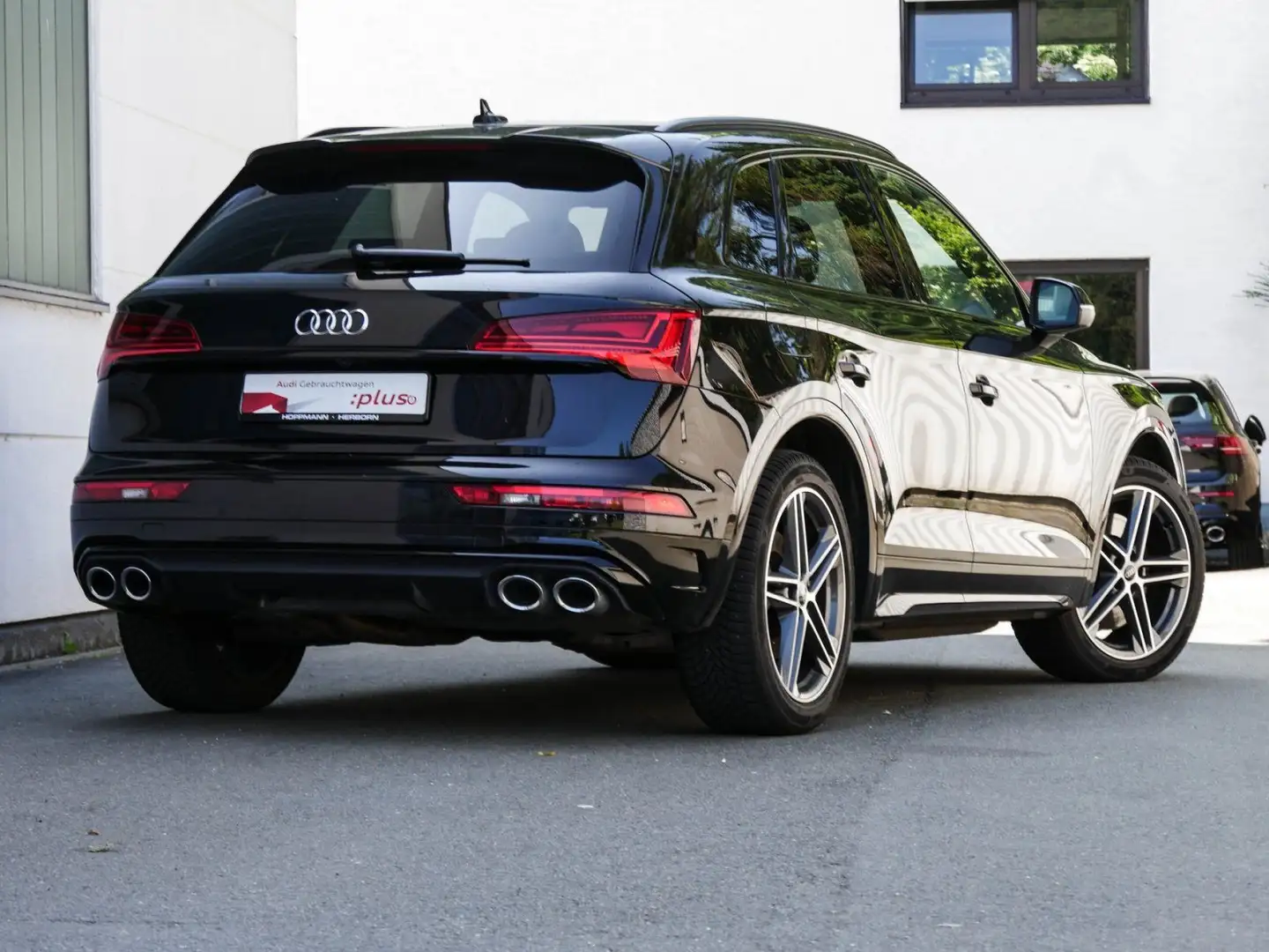 Audi SQ5 3.0 TDI Pano AHK Luft B&O Matrix STHZG Noir - 2