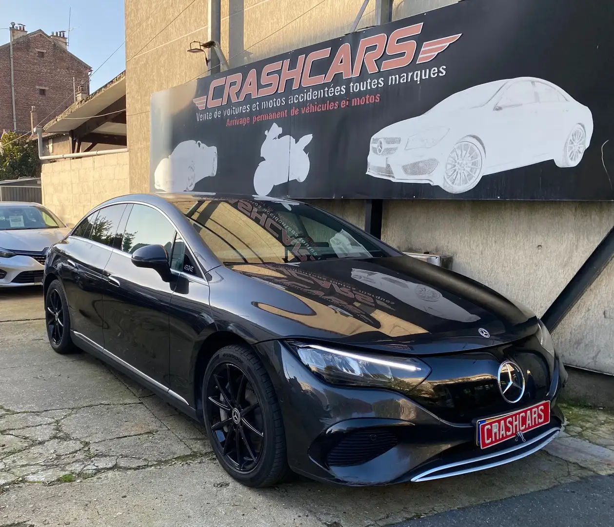 Mercedes-Benz EQE 300 Electric Art Noir - 1