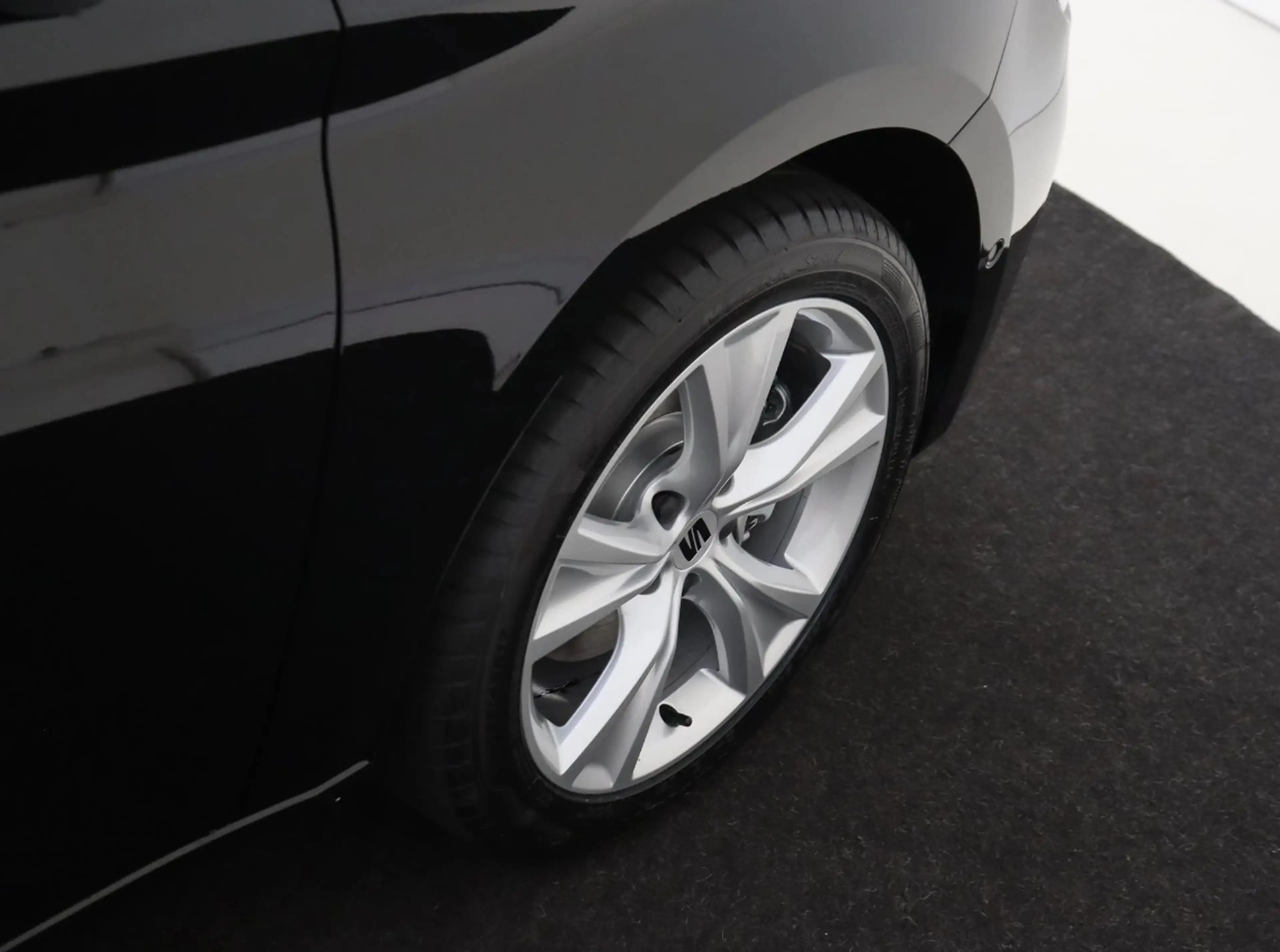 SEAT Leon e-Hybrid Sportstourer 1.5 TSI FR Business — photo 9