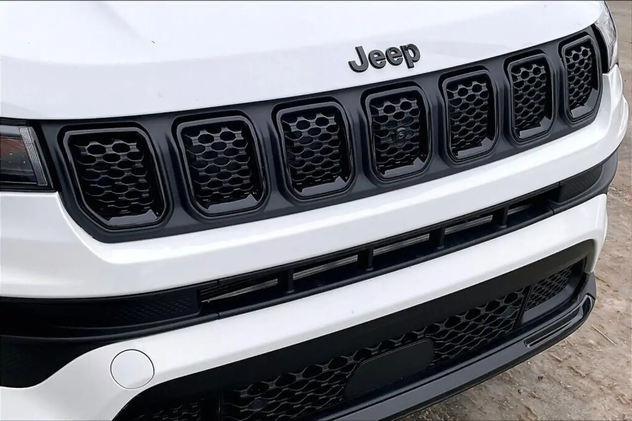 Jeep Compass снимка Jeep Compass