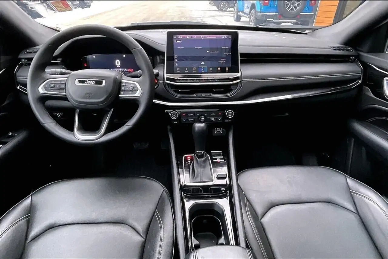 Jeep Compass снимка Jeep Compass