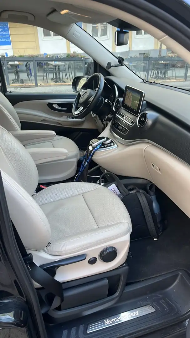 Mercedes-Benz V AMG EXTRALANG 3.0 L Schwarz - 2