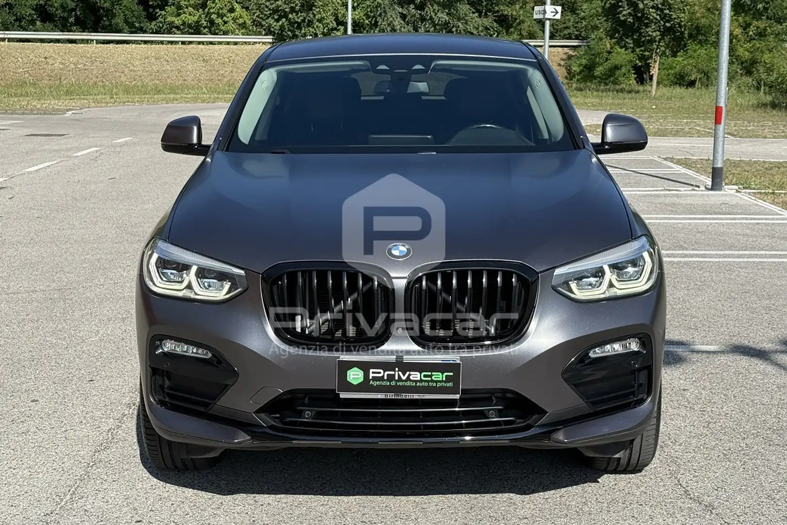 BMW X4 X4 xDrive20d xLine Zilver - 2