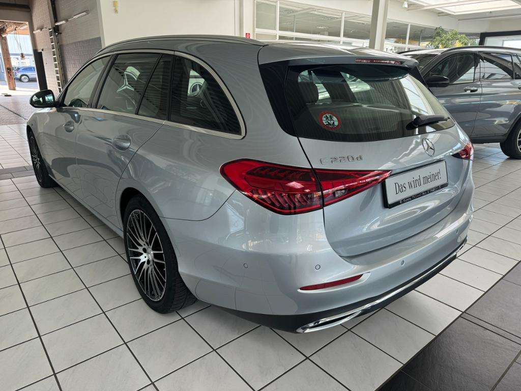 Mercedes-Benz C 220