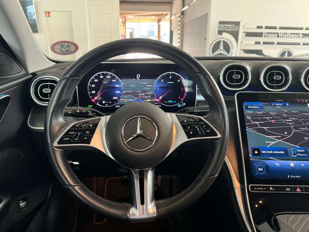 Mercedes-Benz C 220