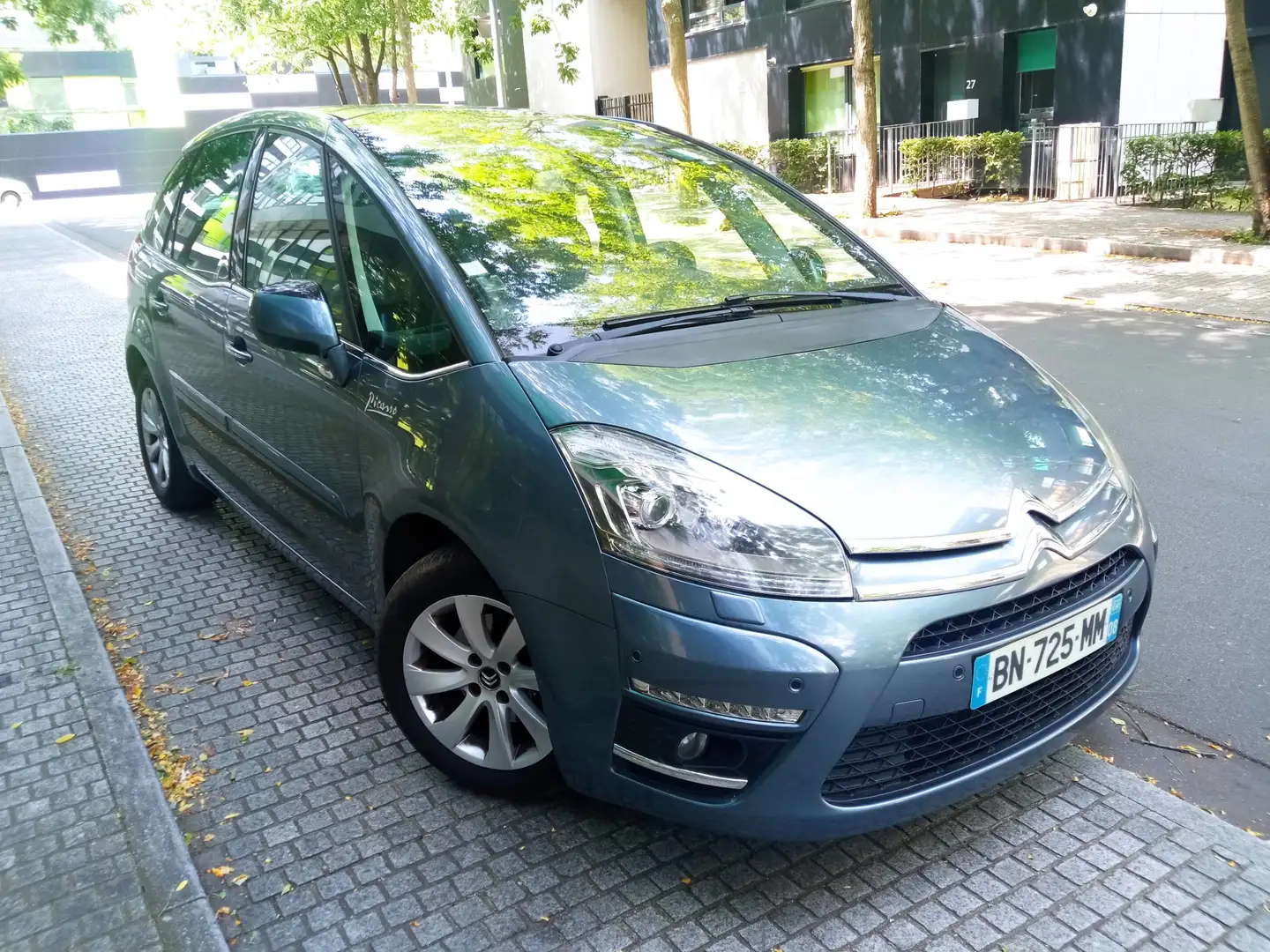 Citroen C4 Picasso HDi 110 FAP Exclusive - 1