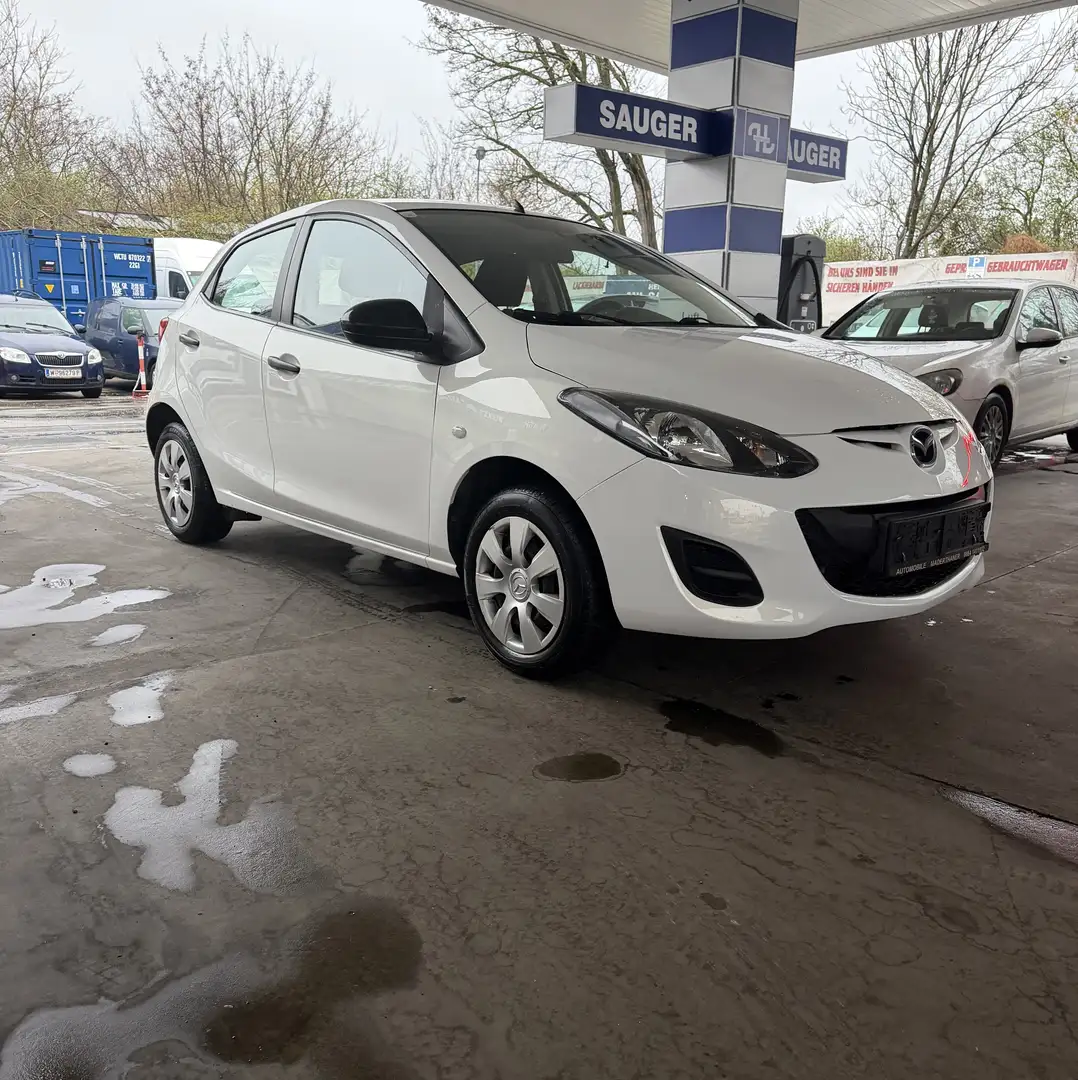 Mazda 2 1,3i CE Pro - 1