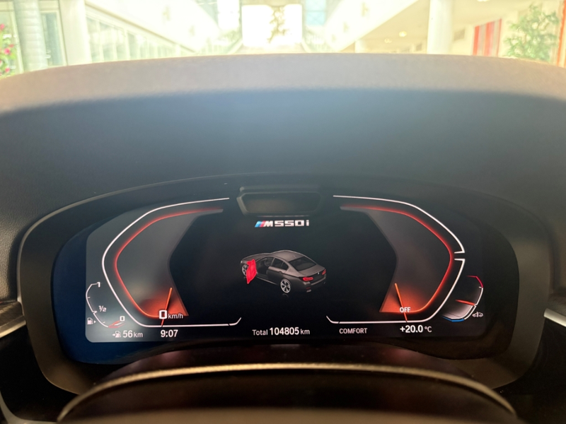 BMW 550 i xDrive Limousine Sportpaket HUD AD StandHZG AHK- — photo 13