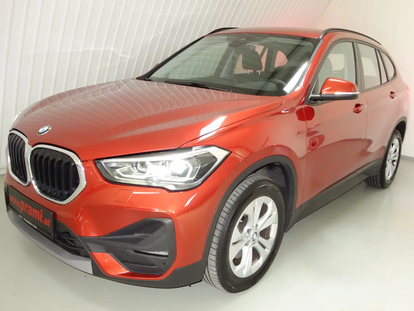 BMW X1 sDrive18d Aut. Rot - 1