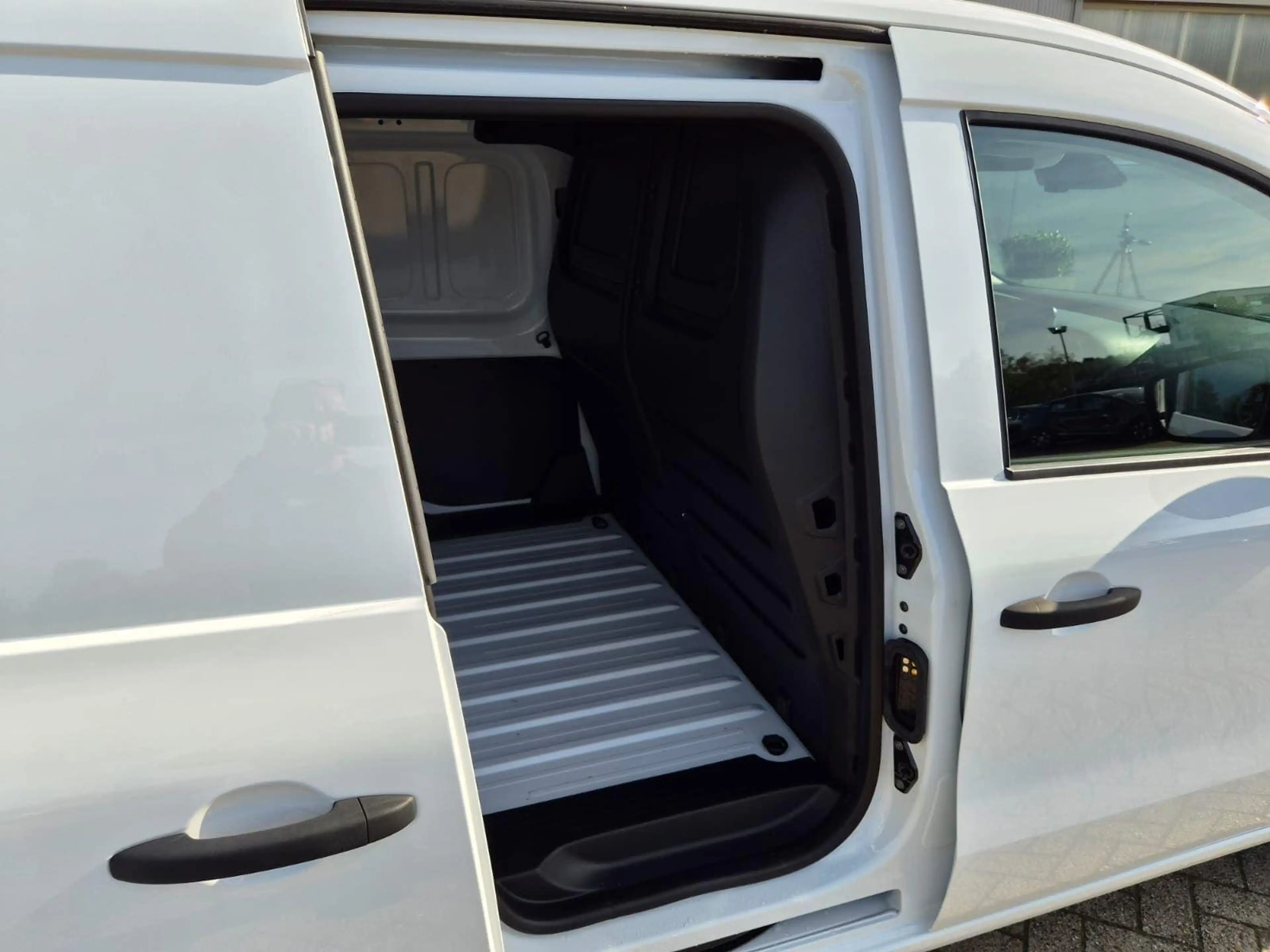 Mercedes-Benz Citan 108 PRO L1 1.5 CDI 75PS 2-Sitzer Klima Bluetooth D — photo 11