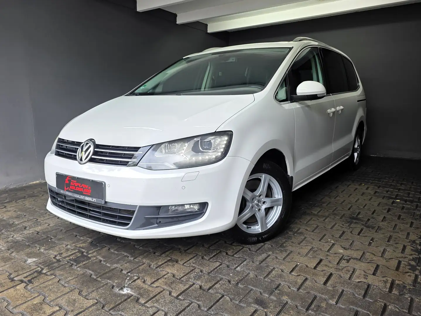 Volkswagen Sharan 2.0 TDI, 7 SITZER, PANO, AUTOMATIK, R-KAMERA, LED Blanc - 1