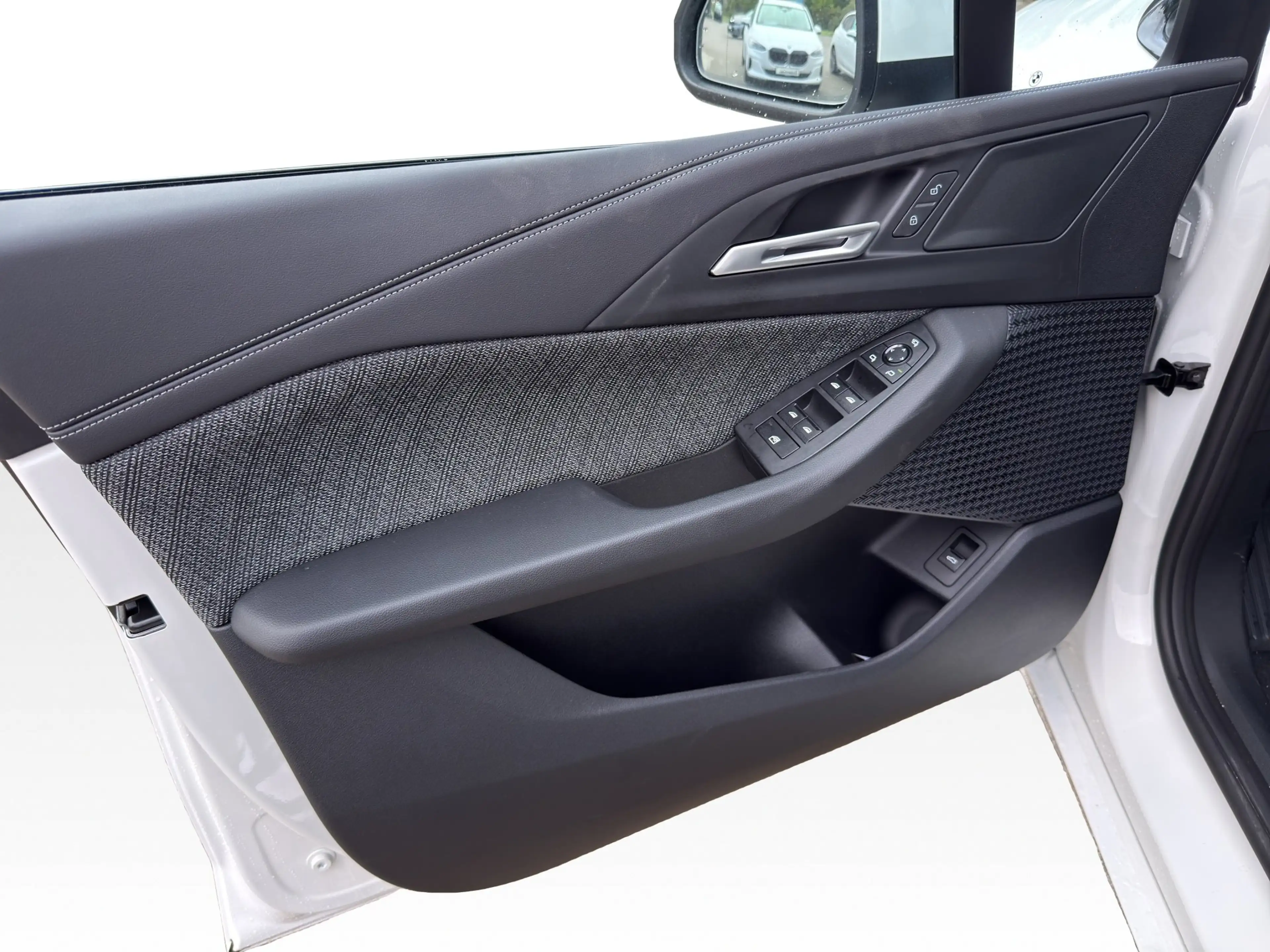BMW 220 220i Active Tourer LED+AHK+Komfort+SHZ — photo 7