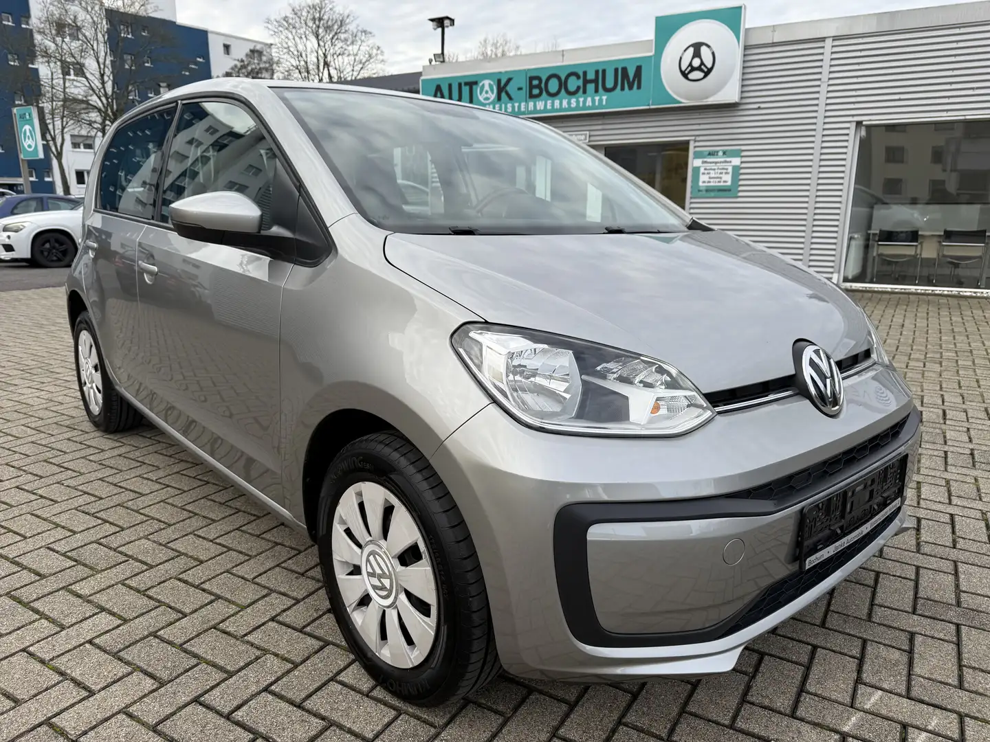 Volkswagen up! move up! BMT/Start-Stopp / Scheckheftgepflegt Grau - 1