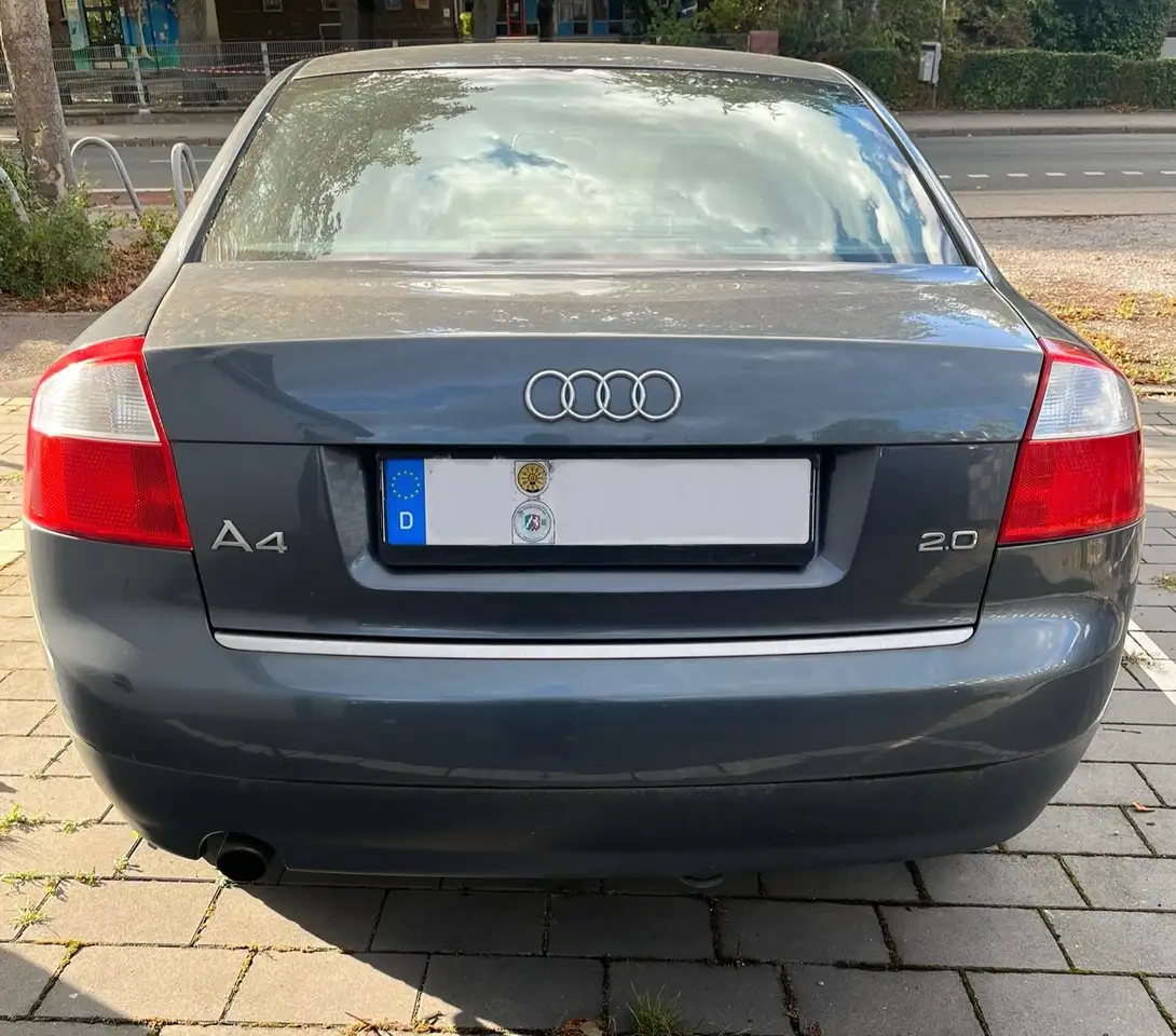 Audi A4 2.0 multitronic, foto 3