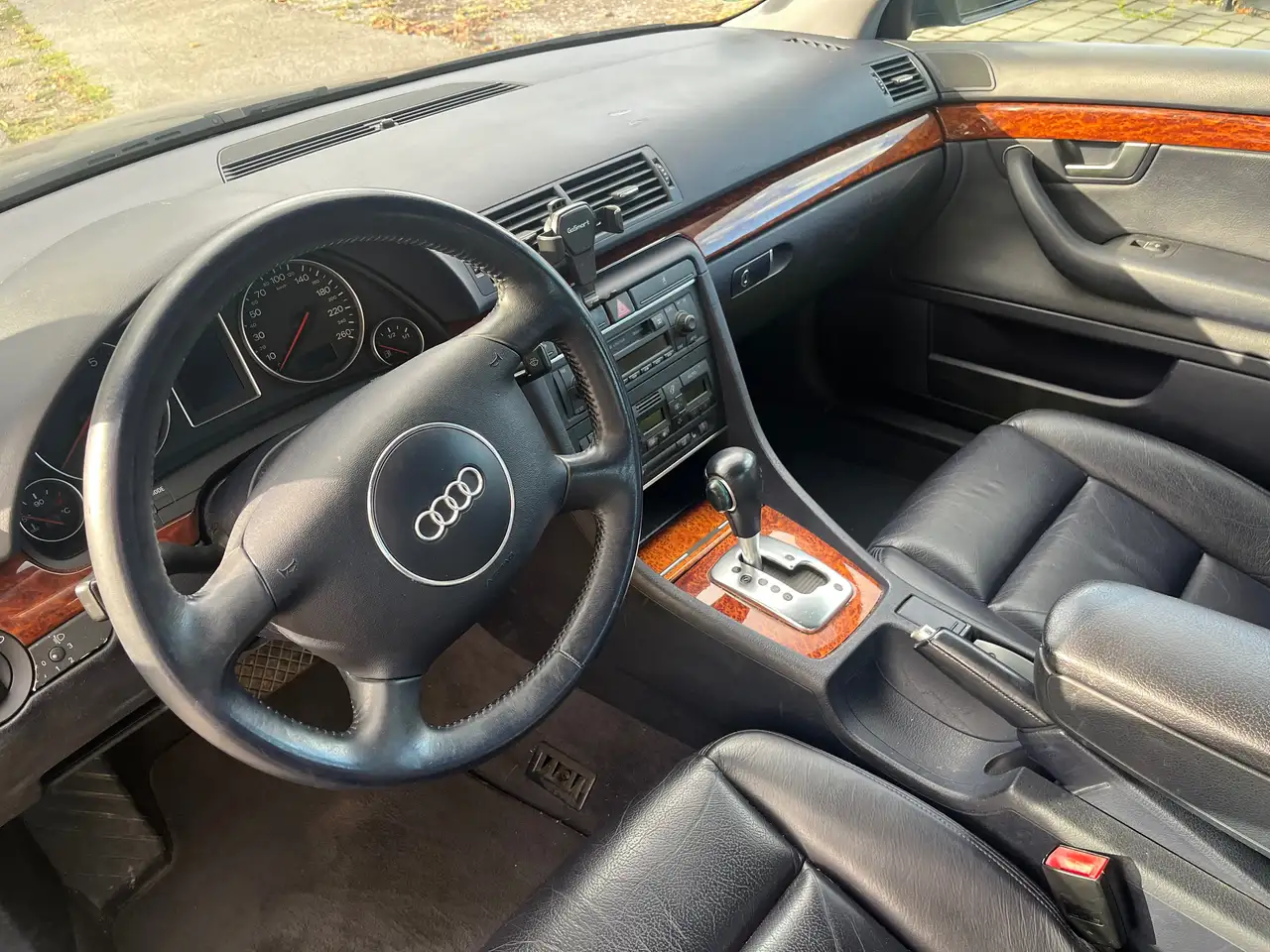 Audi A4 2.0 multitronic, foto 6