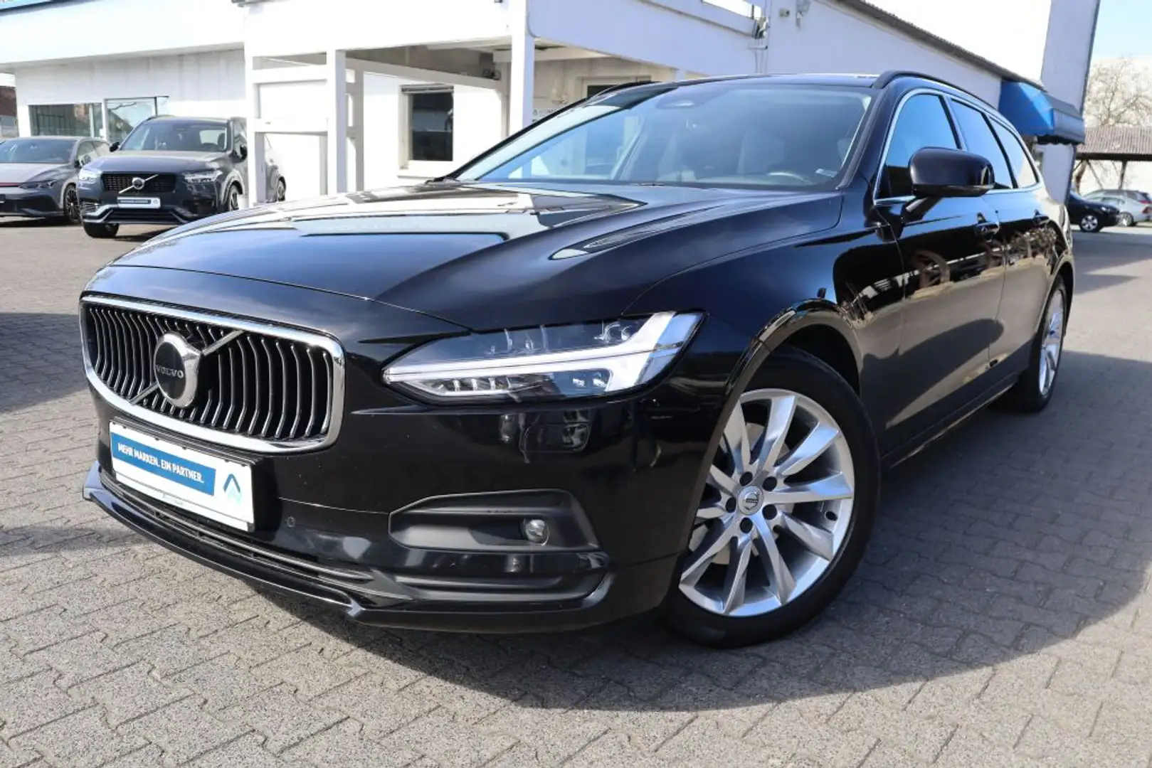 Volvo V90 V90 B4 D Geartronic Momentum Pro|NAVI|R-CAM|SHZ - 1