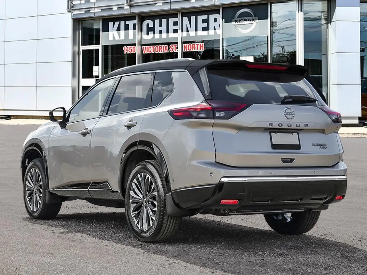 Nissan Rogue снимка Nissan Rogue