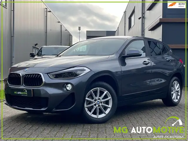 BMW X2 SDrive18i High Executive | Navi | PDC | Trekhaak |