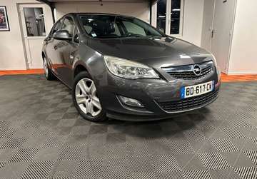 J Hatchback (F68) 1.4 i Twinport 16V 100 cv