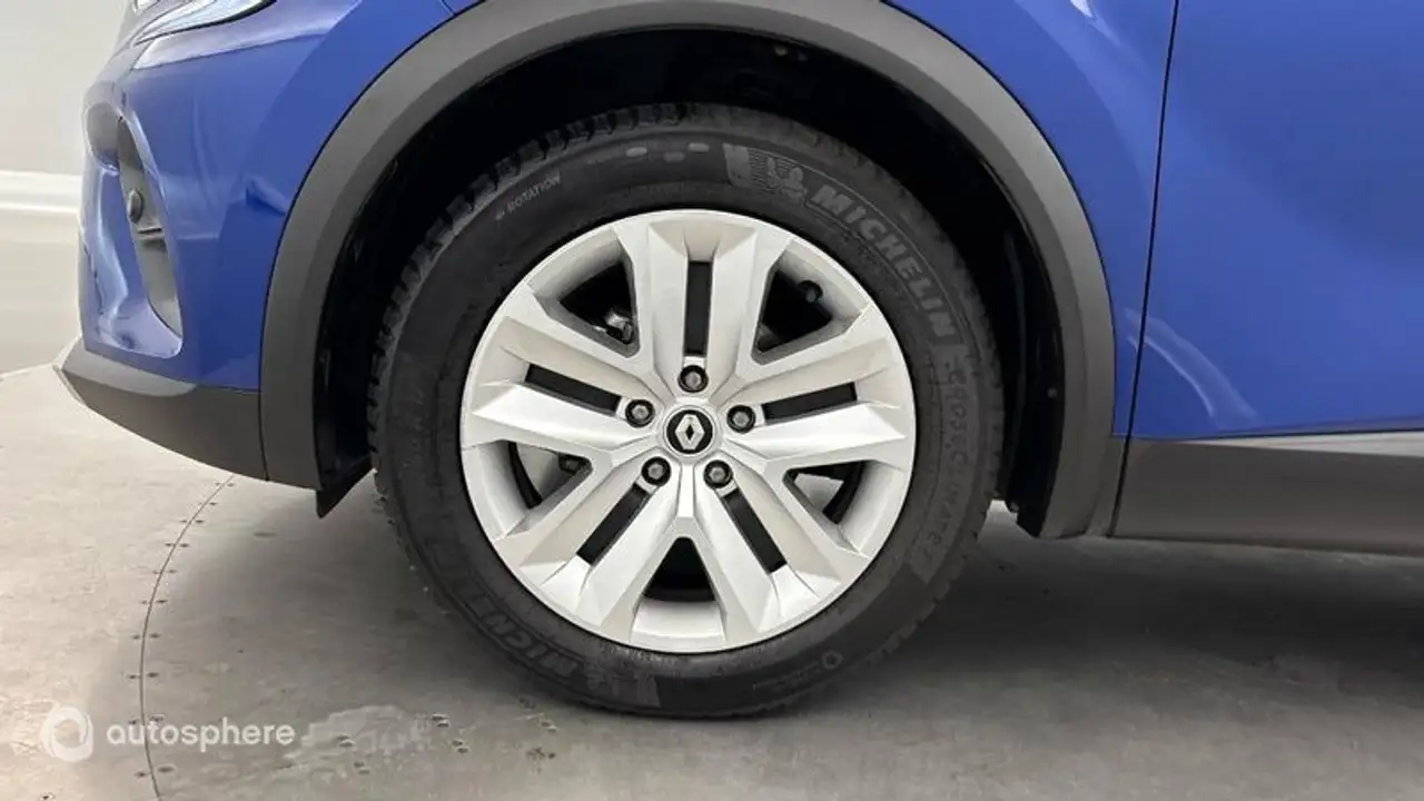 Renault Captur — photo 20