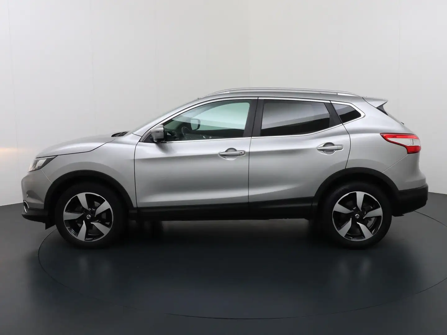 Nissan Qashqai 1.2 Connect Edition Gris - 2