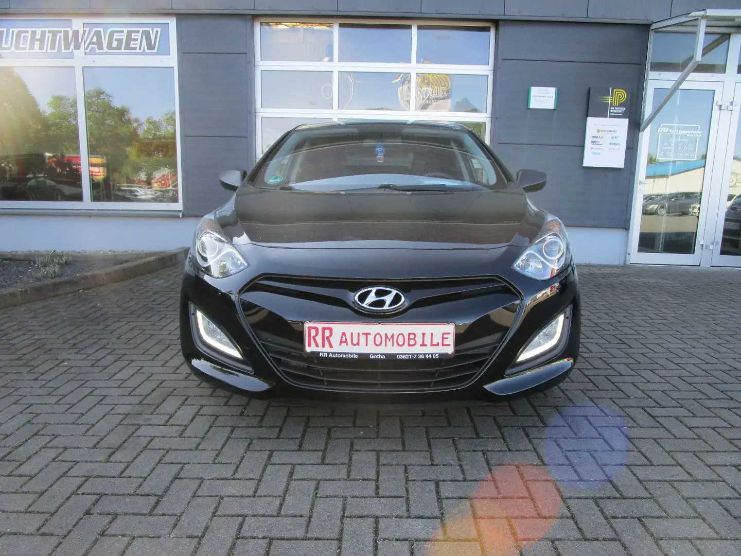 Hyundai i30 Classic Schwarz - 2