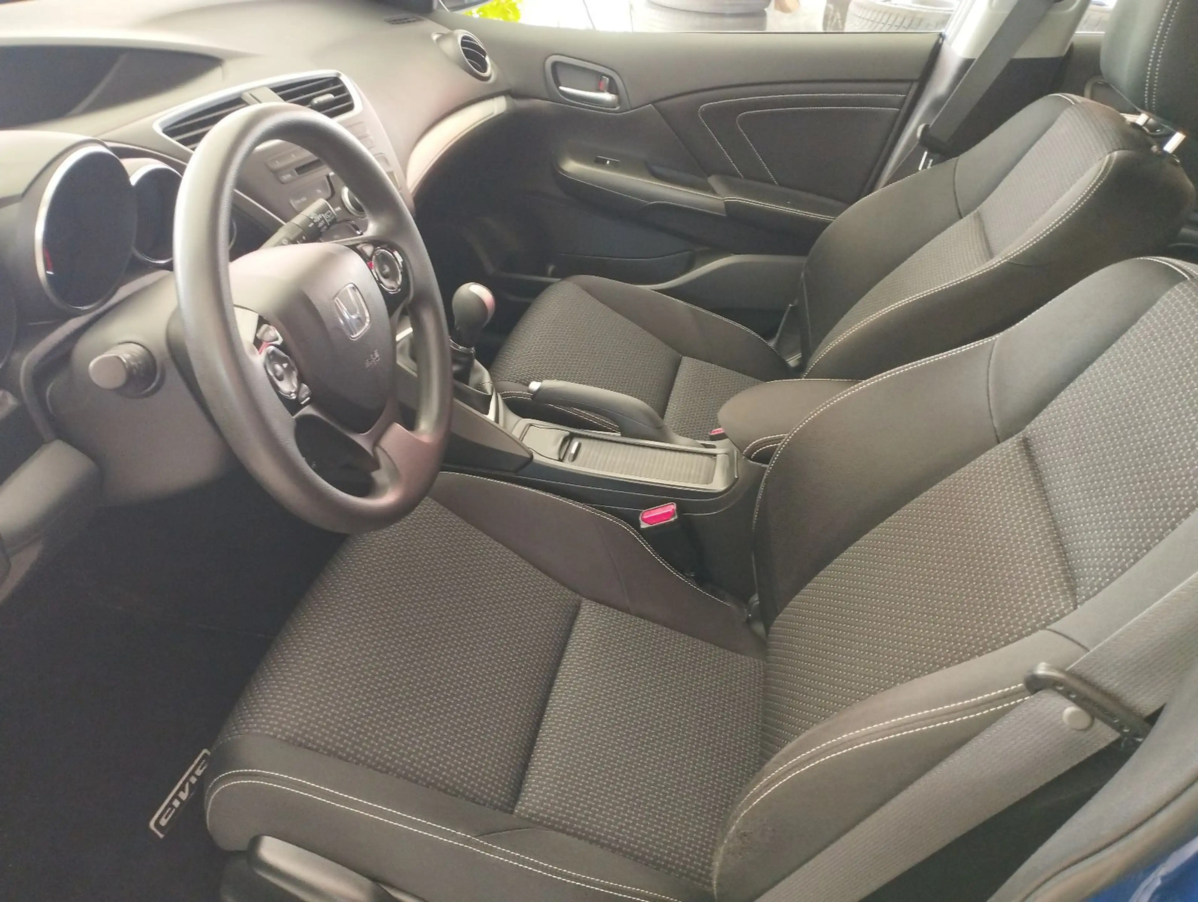 Honda Civic 1.8 i-VTEC Comfort Tourer — photo 11