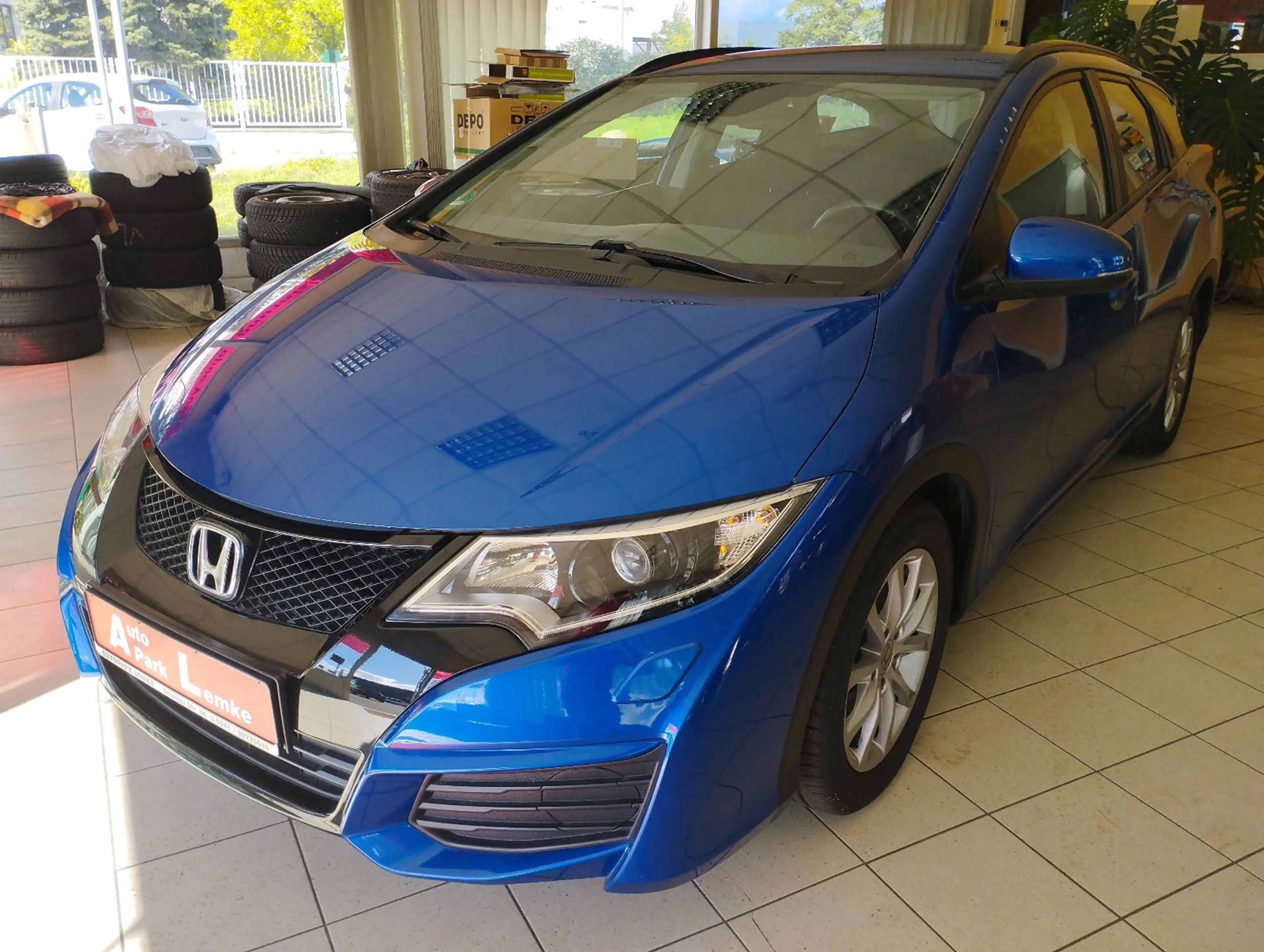 Honda Civic 1.8 i-VTEC Comfort Tourer — photo 3
