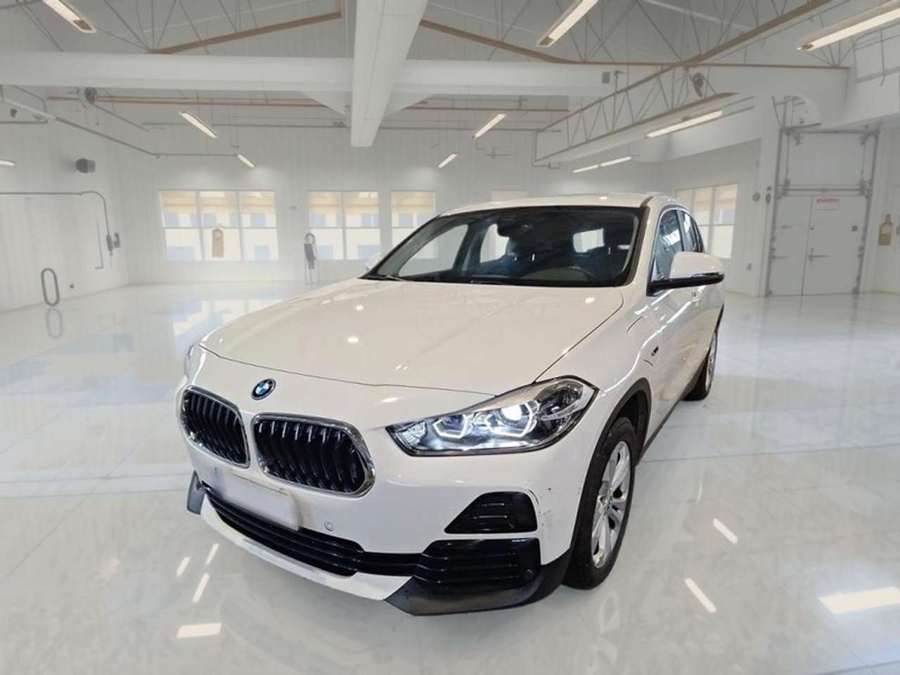 BMW X2 XDRIVE 25E BUSINESS X AUTOMATICO 5 PORTE SUV