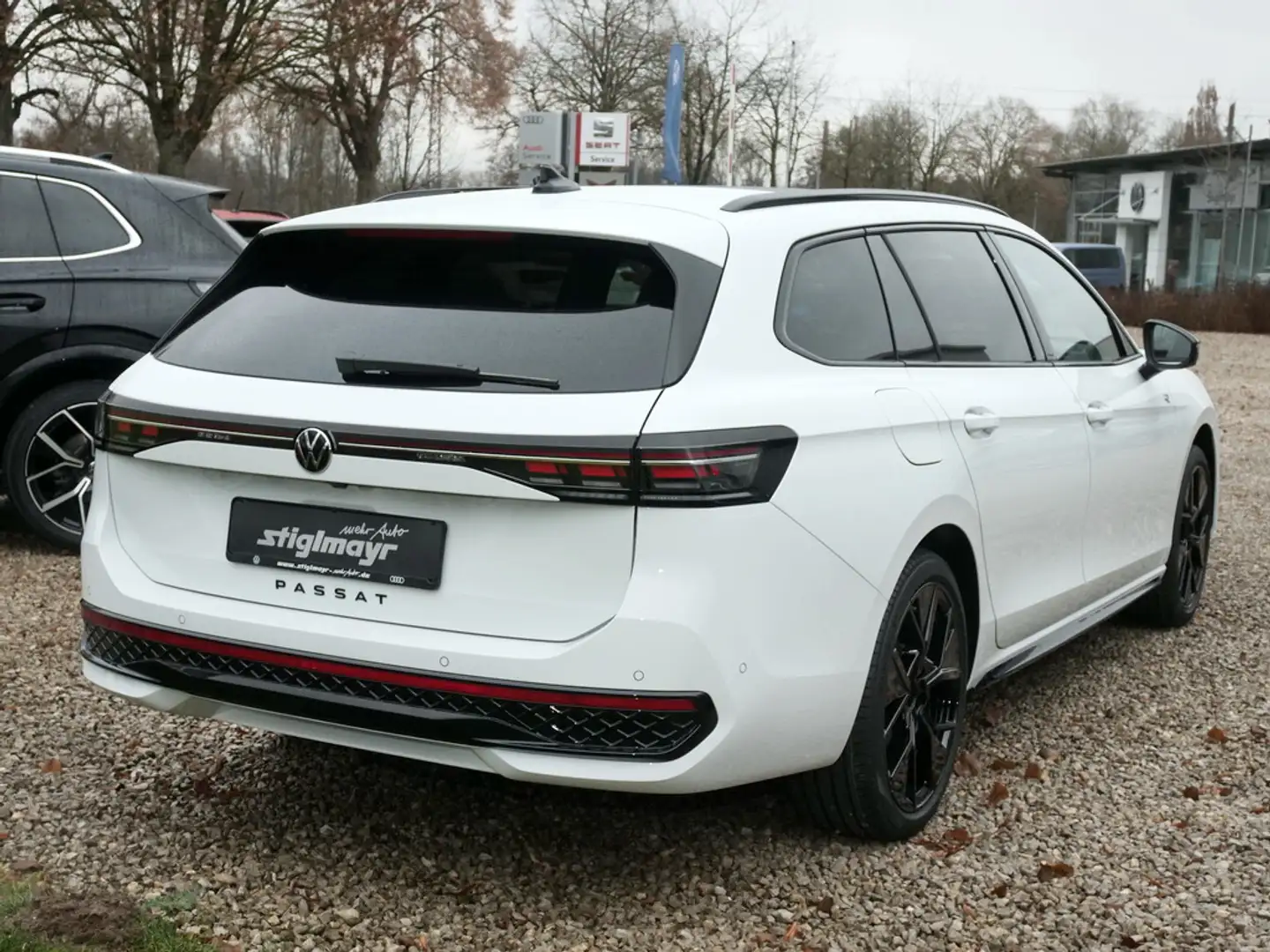 Volkswagen Passat R-Line TDI 4MOTION Panorama AHK Head-Up Blanc - 2