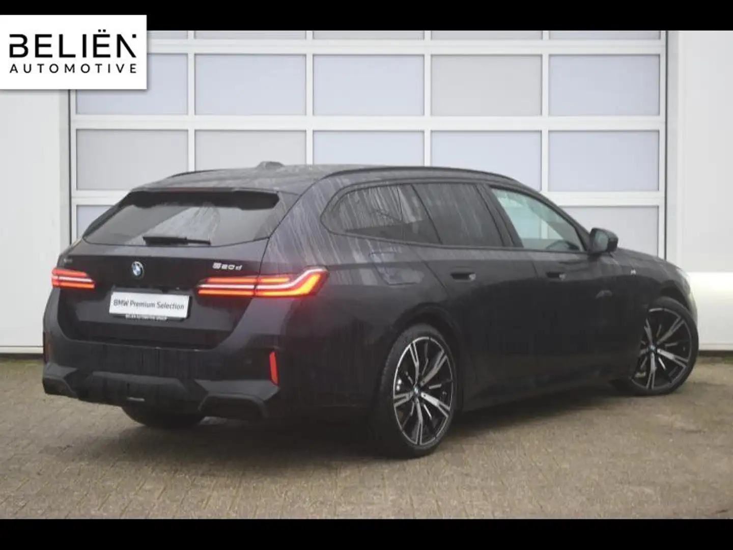 BMW 520 M-Sport Zwart - 2